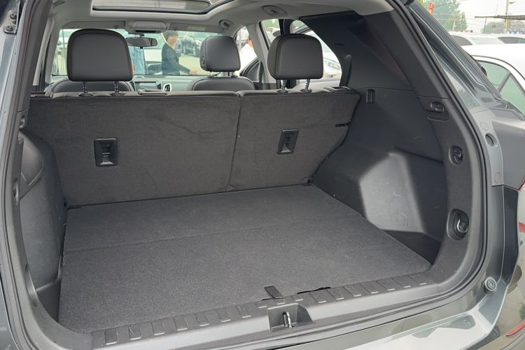 Used Chevrolet Equinox 2019 535T Automatic Chijie Edition China V Standard Trunk