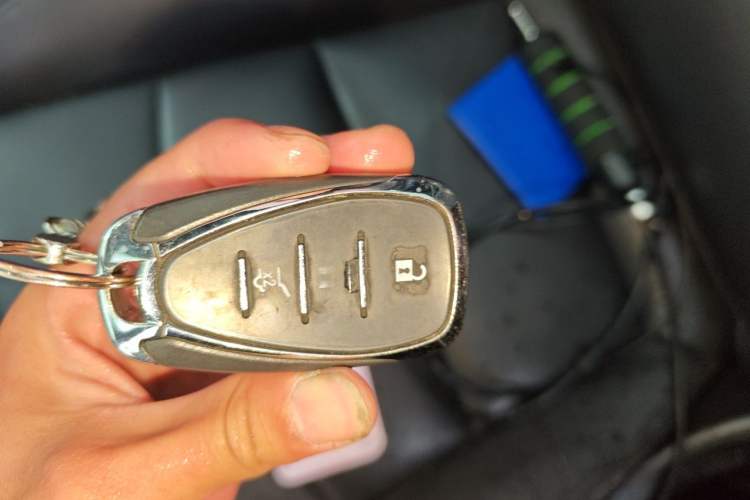 Used Chevrolet Equinox 2019 535T Automatic YuJie Edition China V Standard Vehicle Key