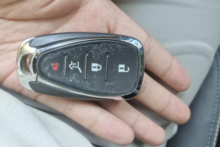 Used Chevrolet Equinox 2019 535T Automatic YuJie Edition China V Standard Vehicle Key
