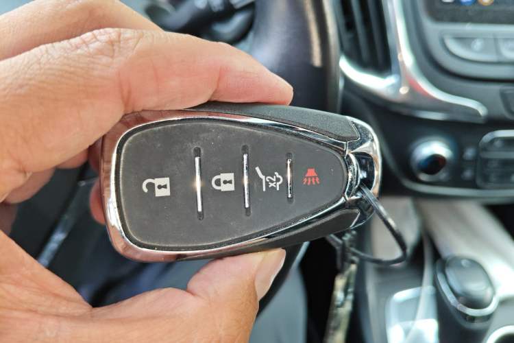 Used Chevrolet Equinox 2019 535T Automatic YuJie Edition China VI Vehicle Key