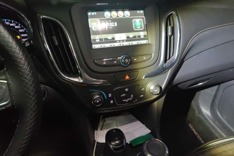 Used Chevrolet Equinox 2019 535T Automatic Chijie Edition China V Standard Audio And AC Panel