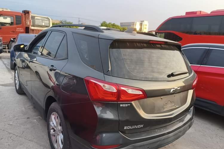 Used Chevrolet Equinox 2019 535T Automatic Chijie Edition China VI Rear Left 45 Deg
