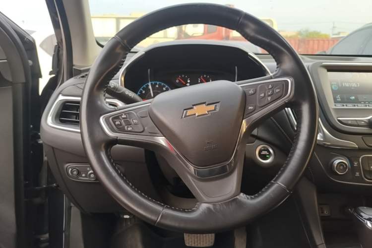 Used Chevrolet Equinox 2019 535T Automatic Chijie Edition China VI Steering Wheel