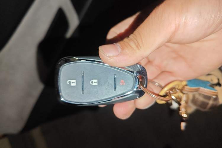 Used Chevrolet Equinox 2019 535T Automatic Chijie Edition China VI Vehicle Key