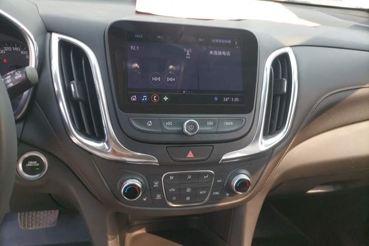 Used Chevrolet Equinox 2019 535T Automatic YuJie Edition China V Standard Audio And AC Panel