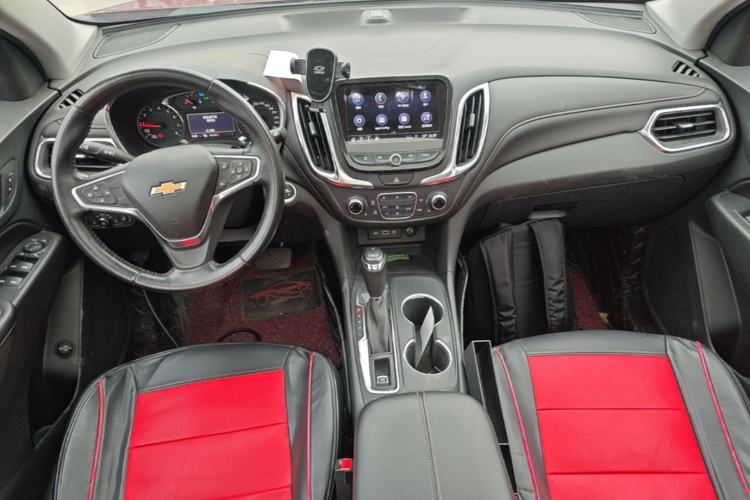 Used Chevrolet Equinox 2019 535T Automatic YuJie Edition China VI Center Console