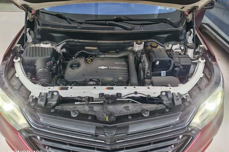 Used Chevrolet Equinox 2019 535T Automatic YuJie Edition China VI Engine Bay