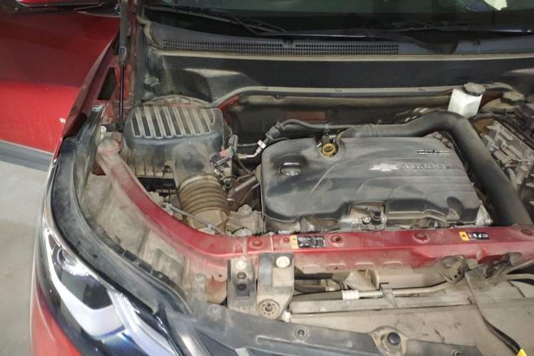 Used Chevrolet Equinox 2019 535T Automatic YuJie Edition China VI Engine Bay Right