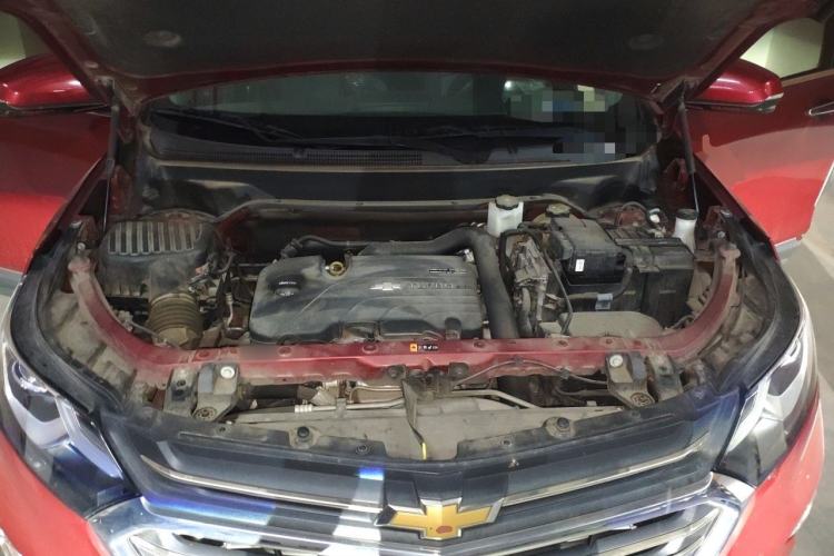 Used Chevrolet Equinox 2019 535T Automatic YuJie Edition China VI Engine Bay