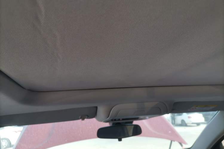 Used Chevrolet Equinox 2019 535T Automatic YuJie Edition China V Standard Headliner