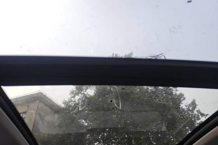 Used Chevrolet Equinox 2019 535T Automatic YuJie Edition China VI Headliner
