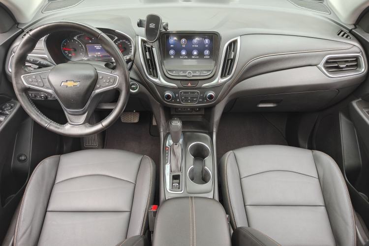 Used Chevrolet Equinox 2019 535T Automatic YuJie Edition China VI Interior 5