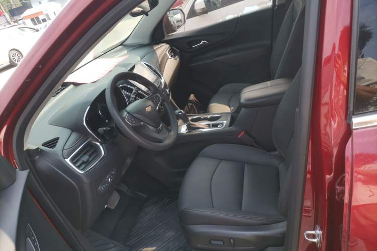 Used Chevrolet Equinox 2019 535T Automatic YuJie Edition China V Standard Left Front Seat