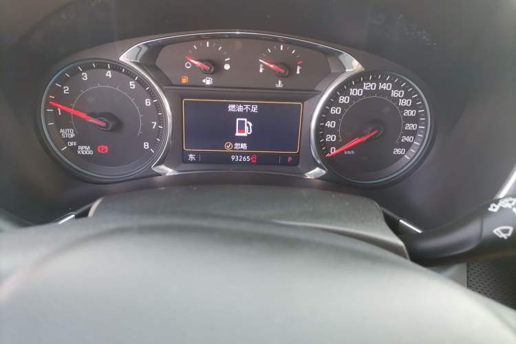 Used Chevrolet Equinox 2019 535T Automatic YuJie Edition China V Standard Odometer Close Up