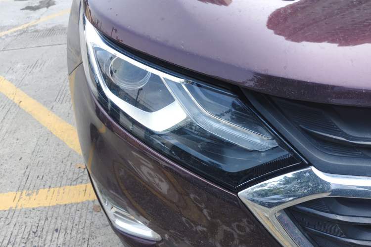 Used Chevrolet Equinox 2019 535T Automatic YuJie Edition China VI Right Front Headlight