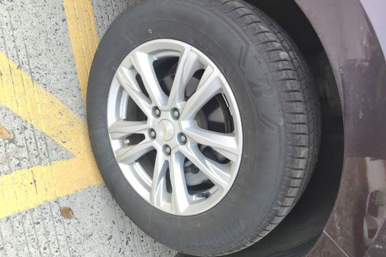 Used Chevrolet Equinox 2019 535T Automatic YuJie Edition China VI Right Front Wheel Hub