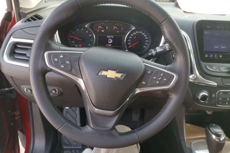 Used Chevrolet Equinox 2019 535T Automatic YuJie Edition China V Standard Steering Wheel