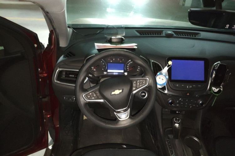 Used Chevrolet Equinox 2019 535T Automatic YuJie Edition China VI Steering Wheel