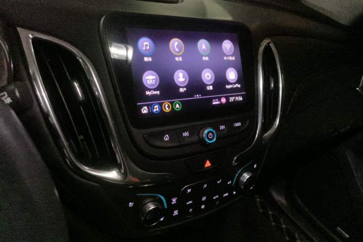 Used Chevrolet Equinox 2019 Redline 550T Automatic All-Wheel-Drive Trailblazer RS China V Standard Audio And AC Panel