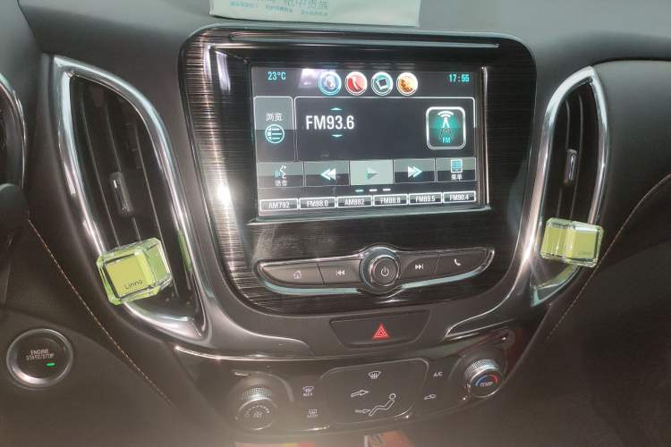 Used Chevrolet Equinox 2019 535T Automatic Chijie Edition China V Standard Audio And AC Panel