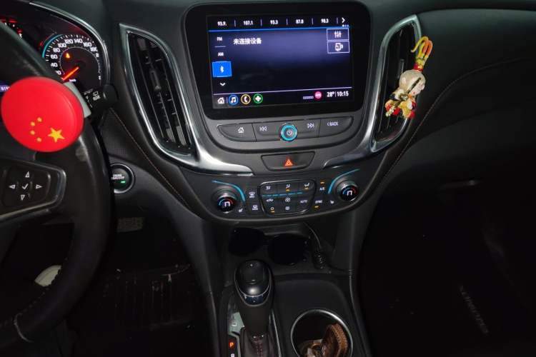 Used Chevrolet Equinox 2019 Redline 550T Automatic All-Wheel-Drive RS Model China VI Standard Audio And AC Panel