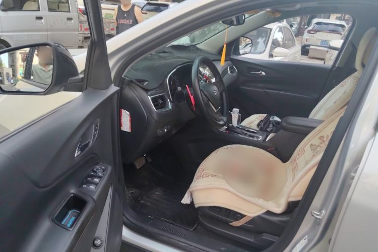 Used Chevrolet Equinox 2019 Redline 550T Automatic All-Wheel-Drive Trailblazer RS China V Standard Driver Seat