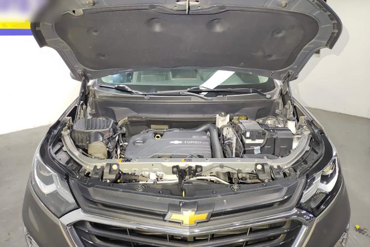 Used Chevrolet Equinox 2019 535T Automatic YuJie Edition China VI Engine Bay