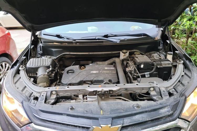 Used Chevrolet Equinox 2019 535T Automatic Chijie Edition China VI Engine Bay