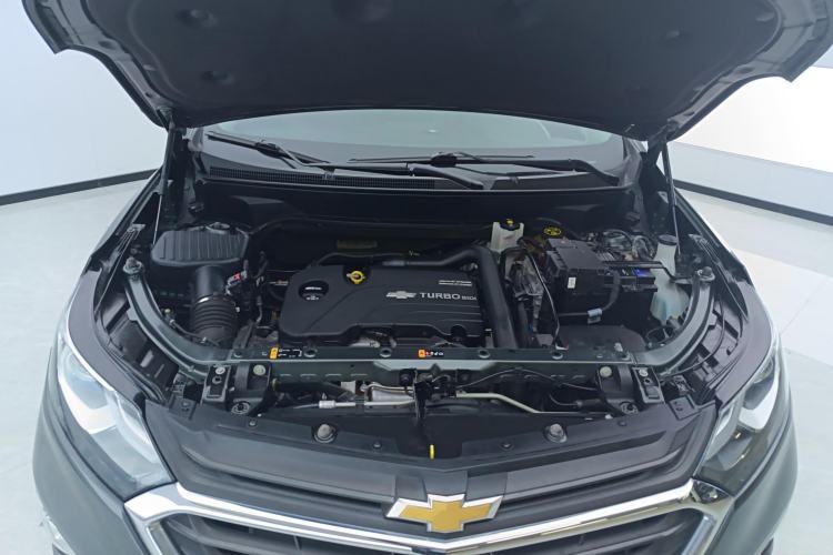 Used Chevrolet Equinox 2019 535T Automatic Chijie Edition China VI Engine Bay