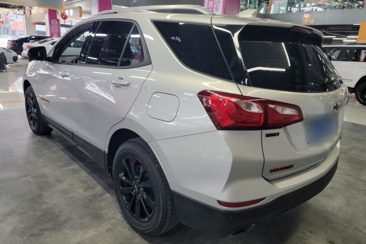 Used Chevrolet Equinox 2019 Redline 550T Automatic All-Wheel-Drive RS Model China V Standard Exterior 3