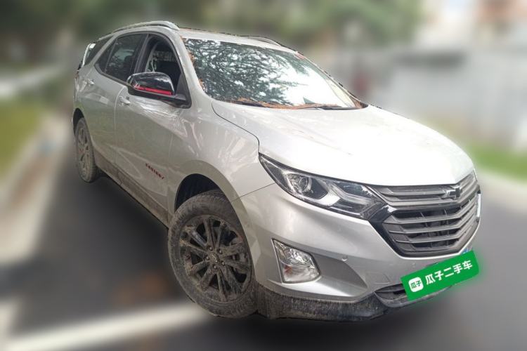 Used Chevrolet Equinox 2019 Redline 550T Automatic All-Wheel-Drive Trailblazer RS China VI Standard Front Right 45 Deg