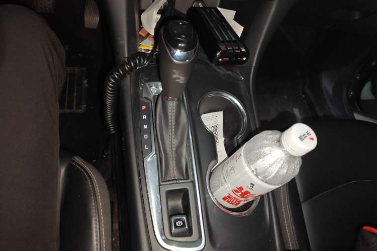 Used Chevrolet Equinox 2019 535T Automatic Chijie Edition China V Standard Gear Lever