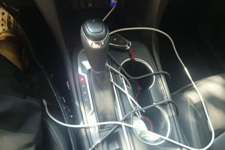 Used Chevrolet Equinox 2019 535T Automatic Chijie Edition China VI Gear Lever