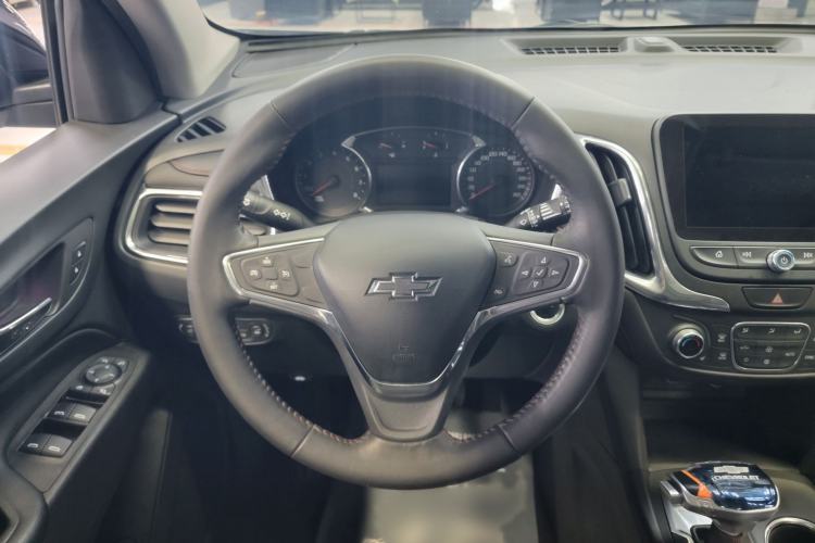 Used Chevrolet Equinox 2019 Redline 550T Automatic All-Wheel-Drive RS Model China V Standard Interior 2