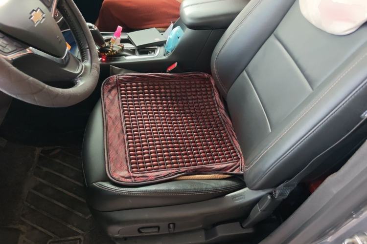 Used Chevrolet Equinox 2019 535T Automatic YuJie Edition China V Standard Left Front Seat