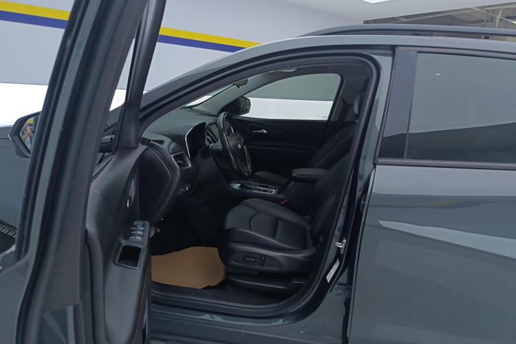 Used Chevrolet Equinox 2019 535T Automatic Chijie Edition China VI Left Front Seat