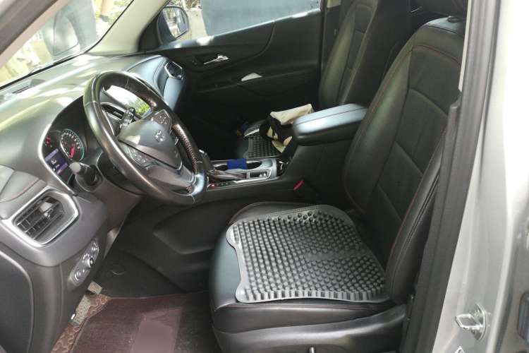Used Chevrolet Equinox 2019 Redline 550T Automatic All-Wheel-Drive RS Model China VI Standard Left Front Seat