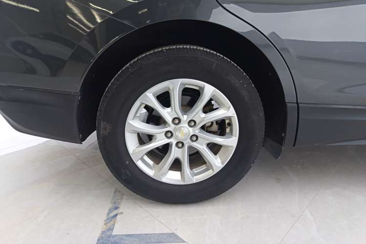 Used Chevrolet Equinox 2019 535T Automatic Chijie Edition China VI Left Front Wheel Hub