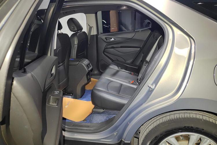 Used Chevrolet Equinox 2019 535T Automatic YuJie Edition China VI Left Rear Seat