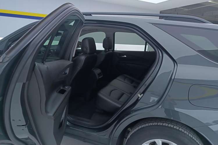 Used Chevrolet Equinox 2019 535T Automatic Chijie Edition China VI Left Rear Seat