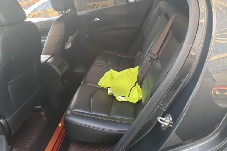 Used Chevrolet Equinox 2019 535T Automatic Chijie Edition China V Standard Left Rear Seat