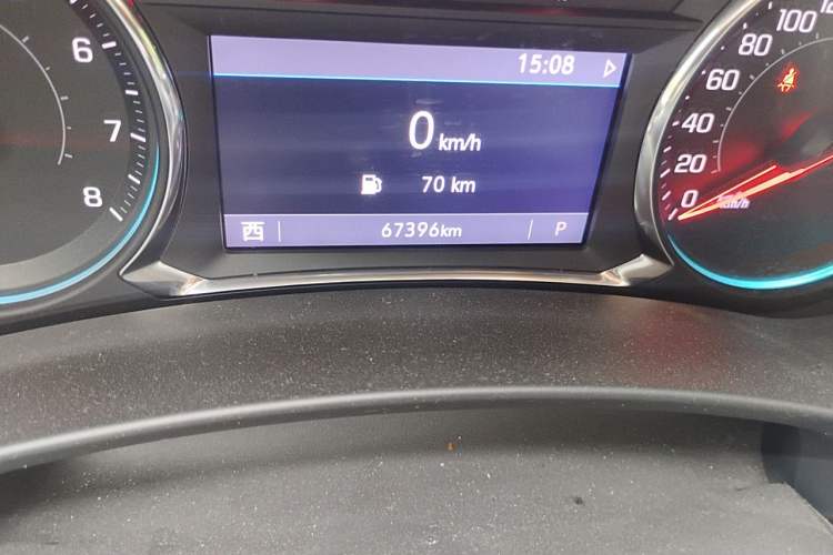Used Chevrolet Equinox 2019 Redline 550T Automatic All-Wheel-Drive RS Model China V Standard Odometer Close Up