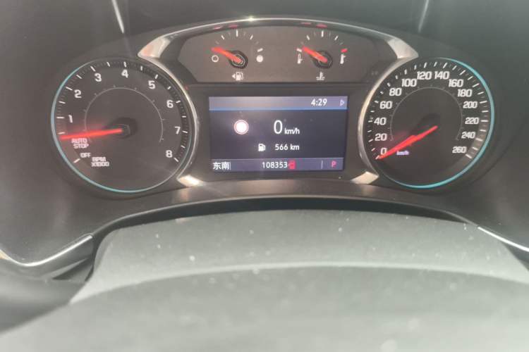 Used Chevrolet Equinox 2019 Redline 550T Automatic All-Wheel-Drive Trailblazer RS China VI Standard Odometer Close Up