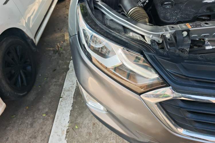 Used Chevrolet Equinox 2019 535T Automatic YuJie Edition China V Standard Right Front Headlight