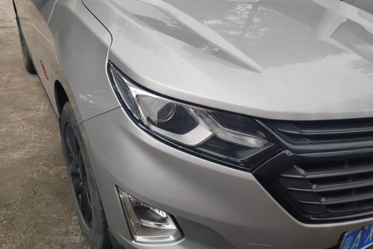 Used Chevrolet Equinox 2019 Redline 550T Automatic All-Wheel-Drive RS Model China V Standard Right Front Headlight