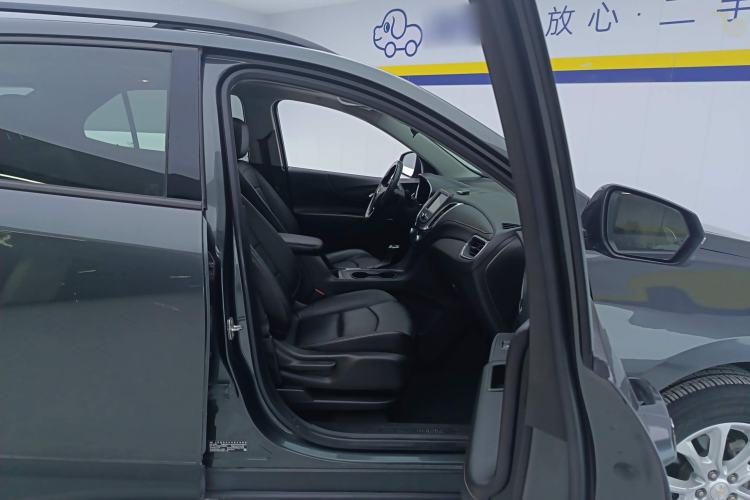 Used Chevrolet Equinox 2019 535T Automatic Chijie Edition China VI Right Front Seat