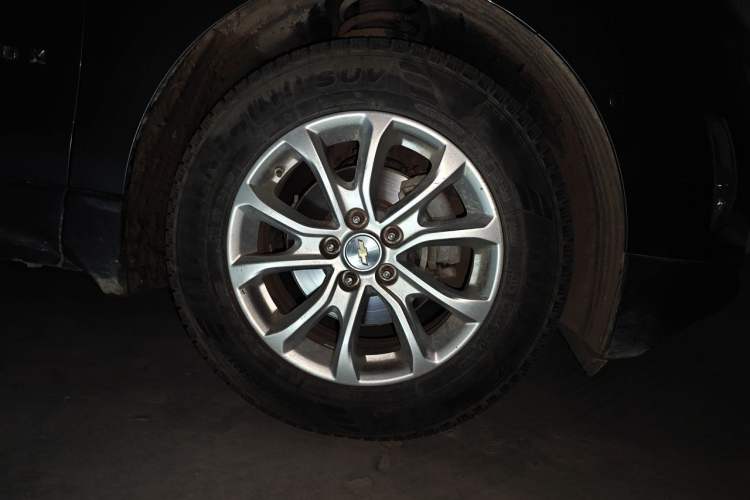 Used Chevrolet Equinox 2019 535T Automatic Chijie Edition China V Standard Right Front Wheel Hub
