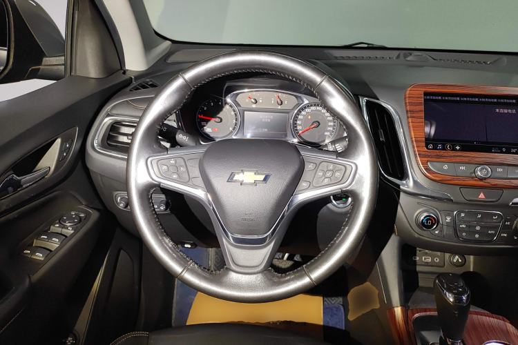 Used Chevrolet Equinox 2019 535T Automatic YuJie Edition China VI Steering Wheel