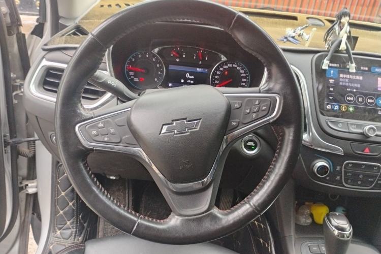 Used Chevrolet Equinox 2019 Redline 550T Automatic All-Wheel-Drive RS Model China V Standard Steering Wheel