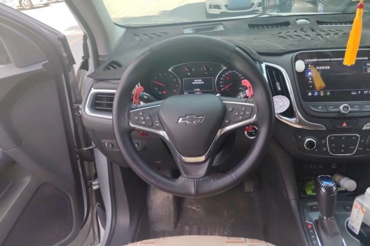 Used Chevrolet Equinox 2019 Redline 550T Automatic All-Wheel-Drive Trailblazer RS China V Standard Steering Wheel